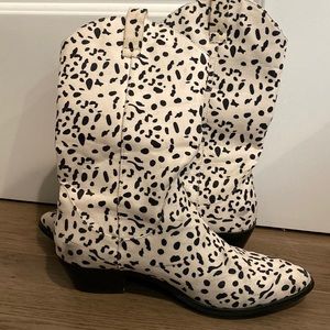 Gently used Dalmatian cowboy boots